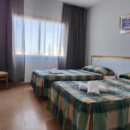 Restaurante Venta Del Barro Отель *
